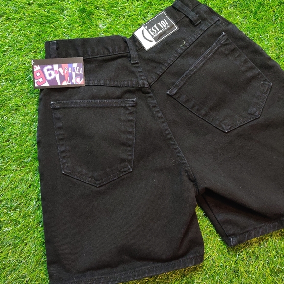 VINTAGE LONG DENIM HIGH WAIST MOM SHORTS - Picture 4 of 8